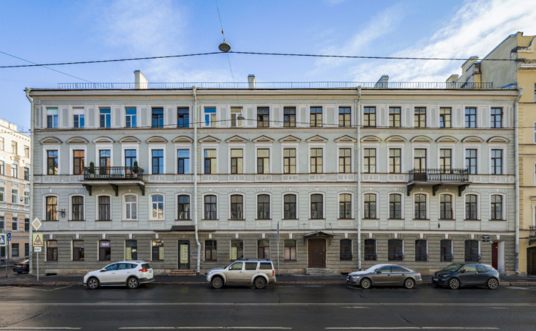 На Греческом проспекте 13