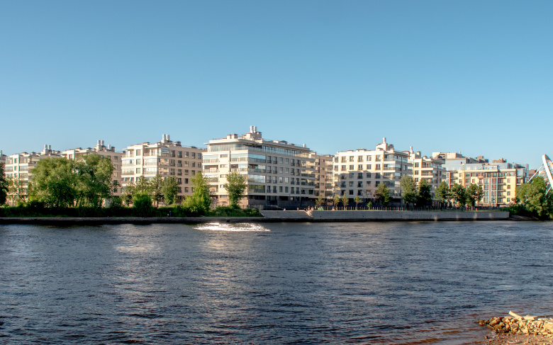 Крестовский de luxe